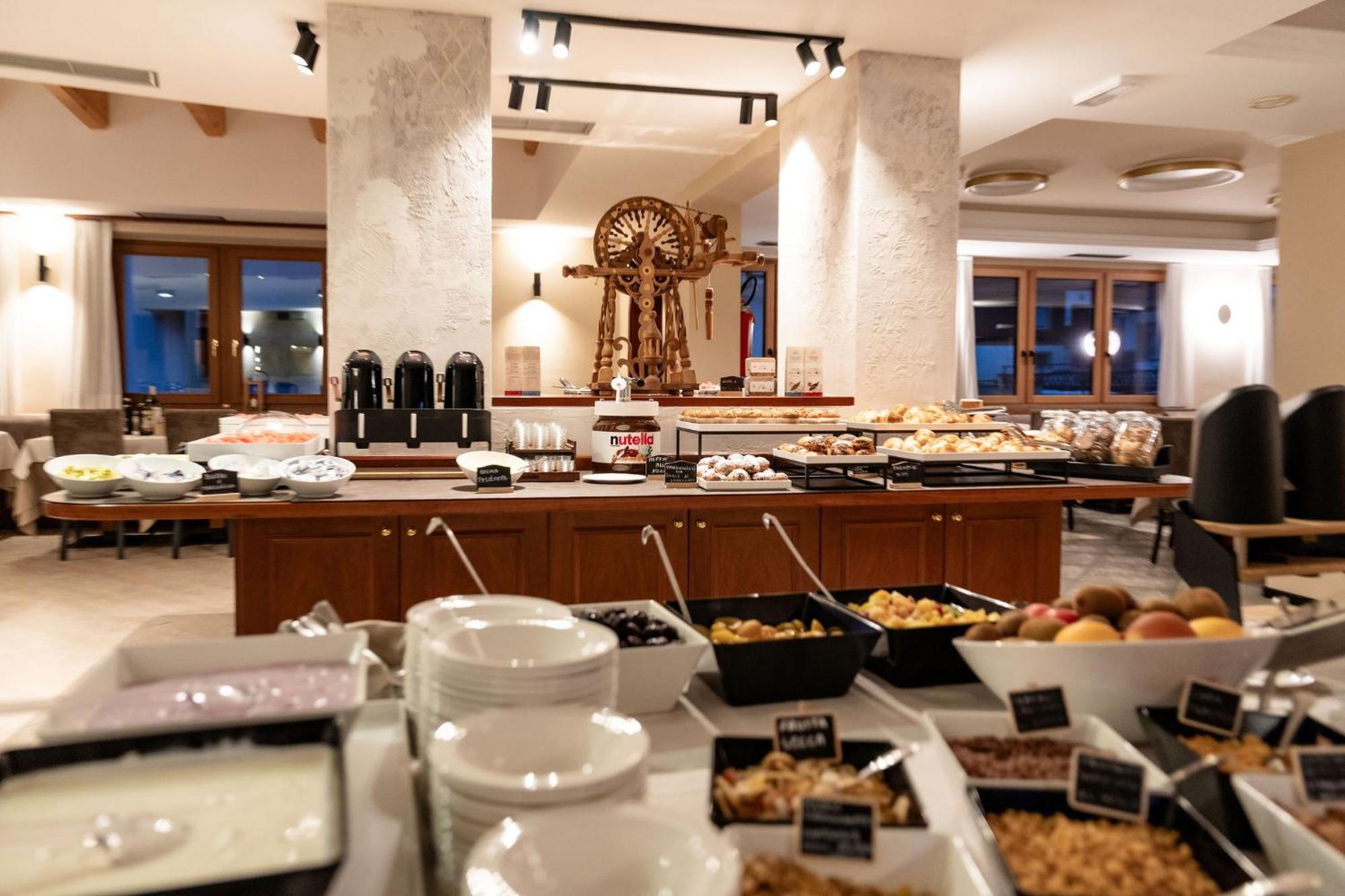 Hotel Val Di Sole Mezzana  Ngoại thất bức ảnh